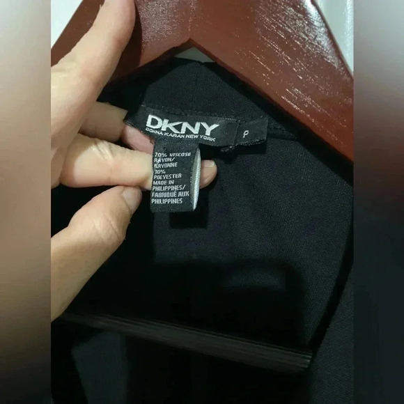 DKNY Longline V-neck Button-Down Cardigan size 4 ptp black - Picture 3 of 14